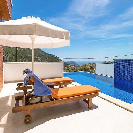Villa 1 Sleeps 2 Honeymoon Isolated Infinity-Villa Orkide Uzumlu  Exterior photo